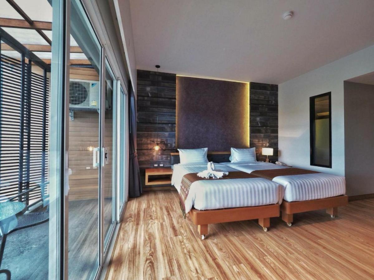 The Glory Gold Hotel Khao Lak Buitenkant foto