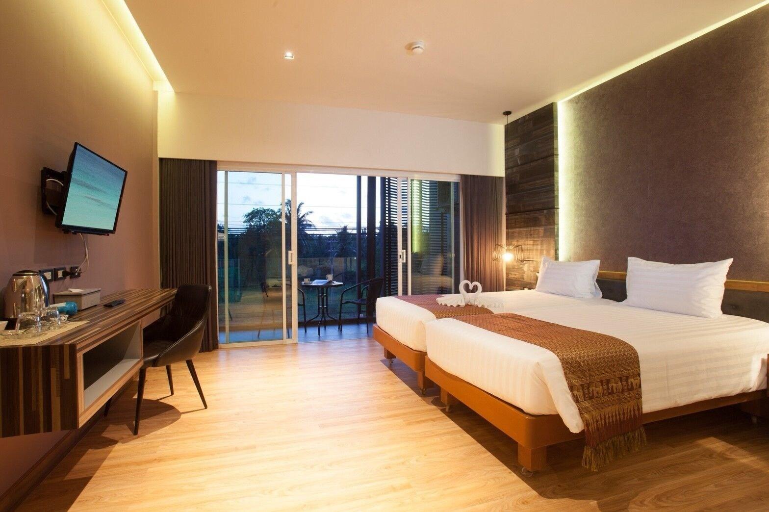 The Glory Gold Hotel Khao Lak Buitenkant foto